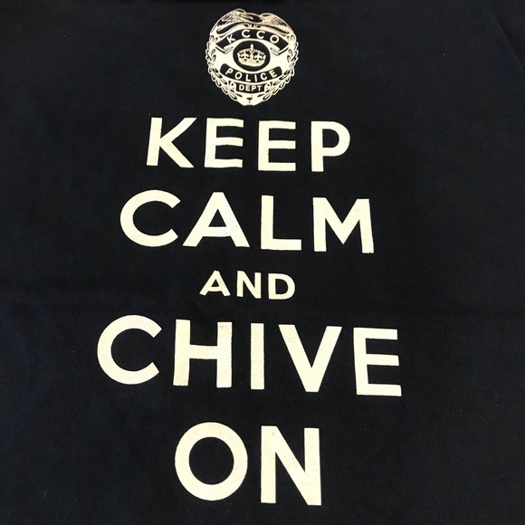 🌺 New NWOT Chive police T-shirt. Navy Blue Size M. - Picture 4 of 4